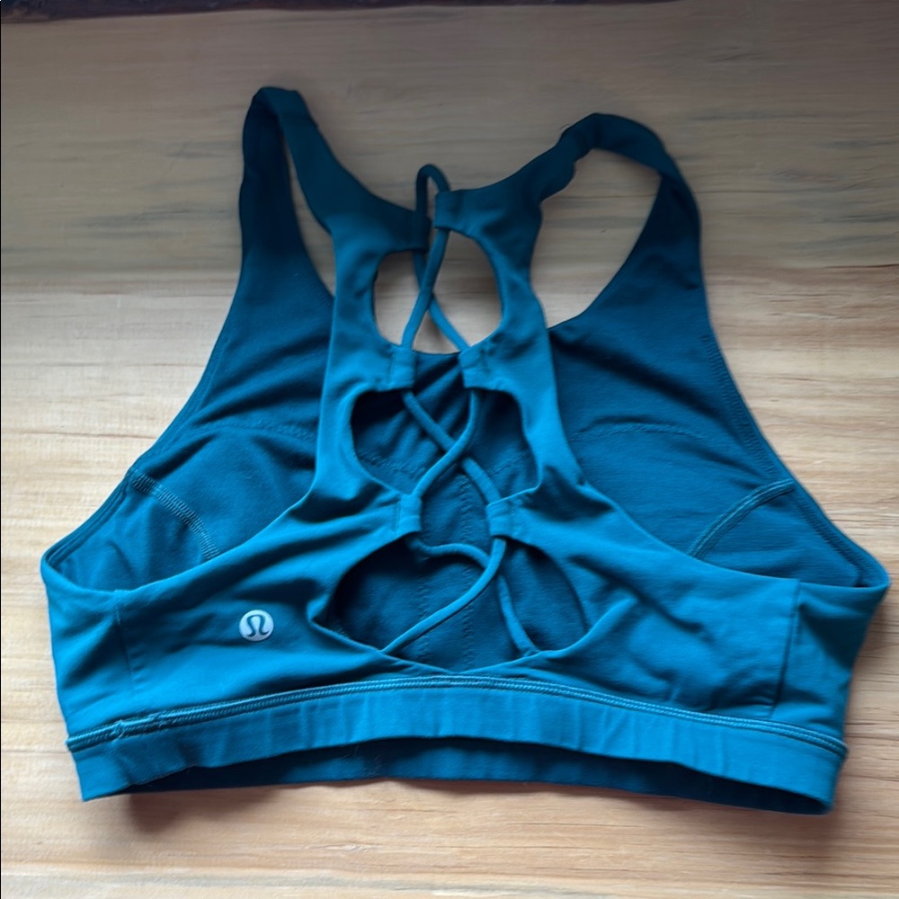lululemon athletica Teal Sports Bra - size 6